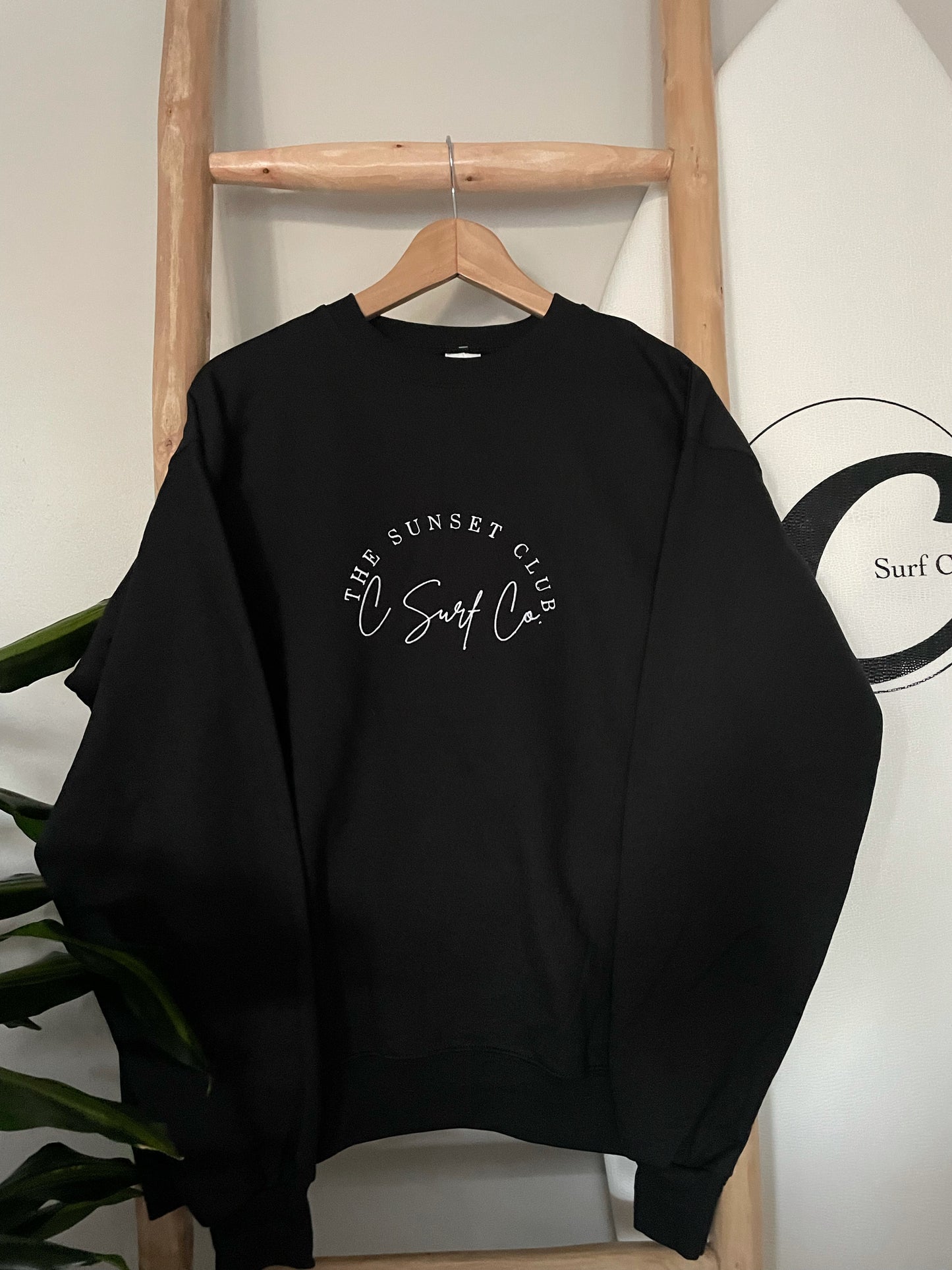 The Sunset Club Crewneck - Black